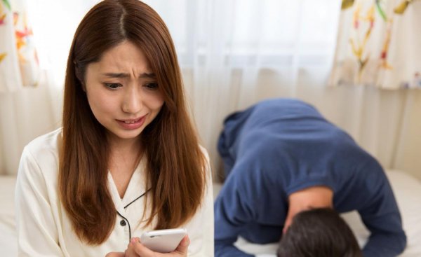 丈夫有外遇妻子怎么做是正确的