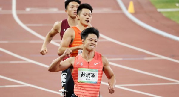 决定短跑跑速的主要因素是