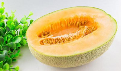 哈密瓜是热性还是凉性 哪些人不能食用哈密瓜