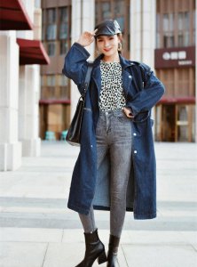 风衣配什么鞋子好看 风衣搭配鞋子图片