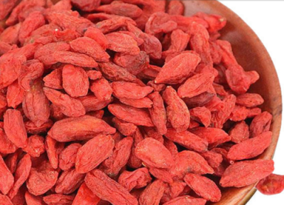 枸杞怎样晒干 用什么方法处理不发黑不烂
