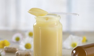 蜂王浆放久了还能吃吗 蜂王浆放久了还可不可以食用