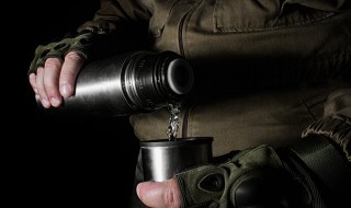 送开车的水杯刻什么字好 送开车的水杯刻哪些字好