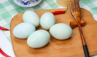 咸鸭蛋可以直接吃吗 咸鸭蛋能生吃吗