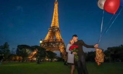 接吻时男生的手为什么不老实 总是喜欢动手动脚正常吗