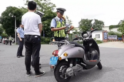 持有c1驾照可以骑电动车吗 骑电瓶车需要什么驾照