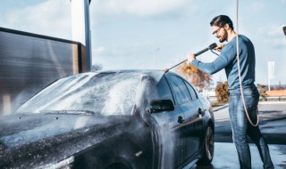 家里如何清洗车辆 清洗车辆的方法