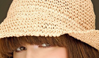 怎样挑选合适颜色的帽子 如何挑选合适颜色的帽子