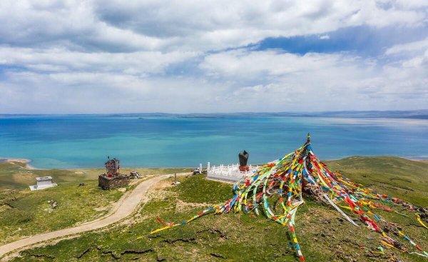 青海湖有多大面积