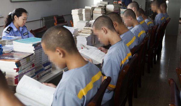 小孩玩游戏上瘾有什么办法解决