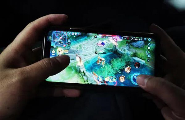 小孩玩游戏上瘾有什么办法解决