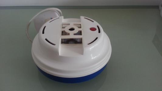 家里房间有蚊子怎么办