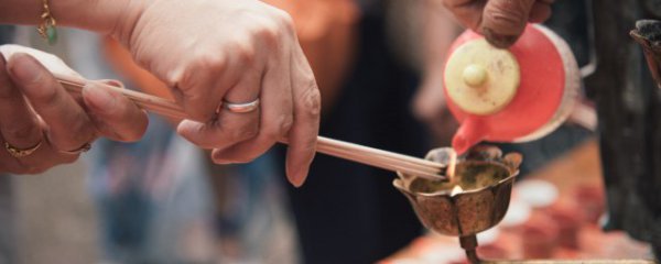 清明可以给亲人烧衣服吗