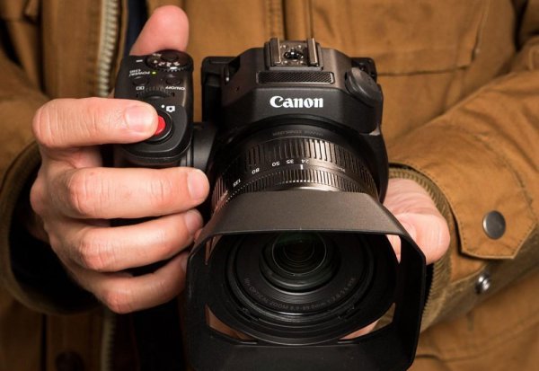 入门最好买全画幅还是半画幅