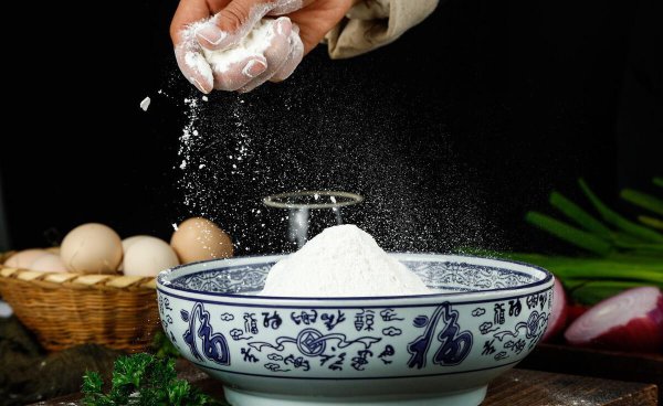 颗粒面粉和普通面粉的区别在哪里