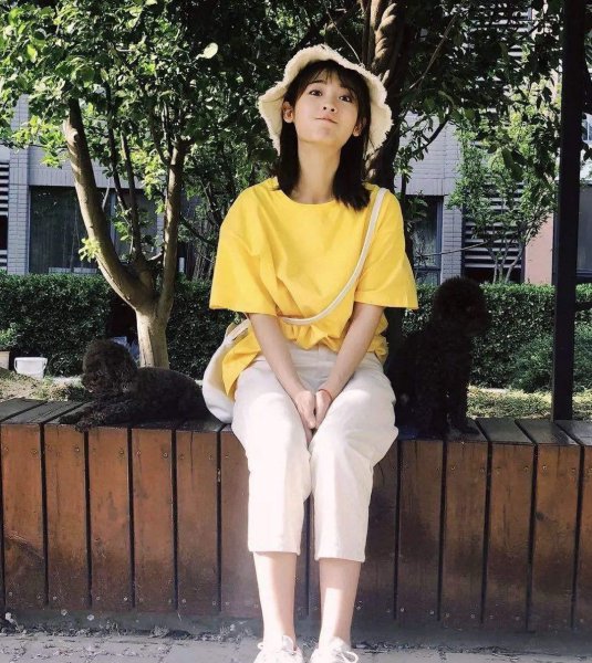 冷黄皮适合的衣服颜色