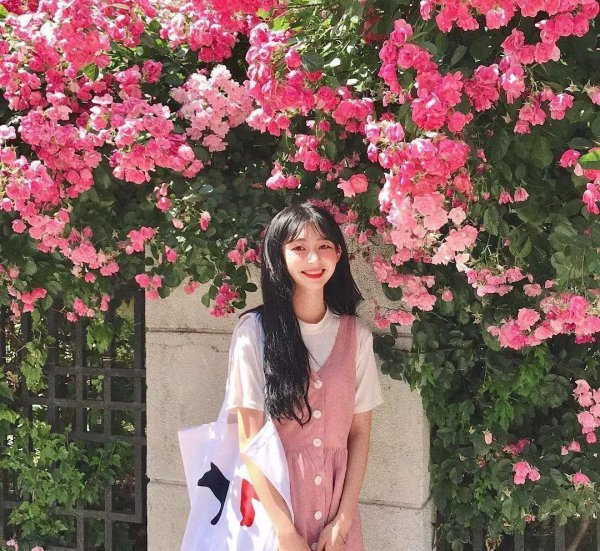 冷黄皮适合的衣服颜色