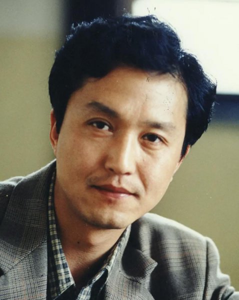 演员吴刚的个人资料简介