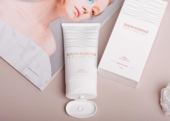 女生可以用男士洗面奶吗