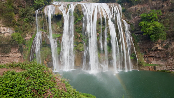 贵阳到黄果树瀑布有多远距离