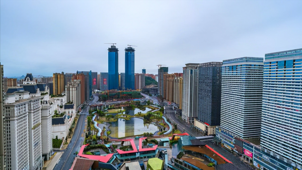 贵阳到黄果树瀑布有多远距离