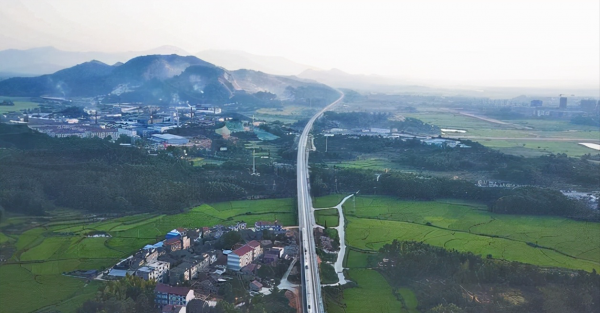 贵阳到黄果树瀑布有多远距离