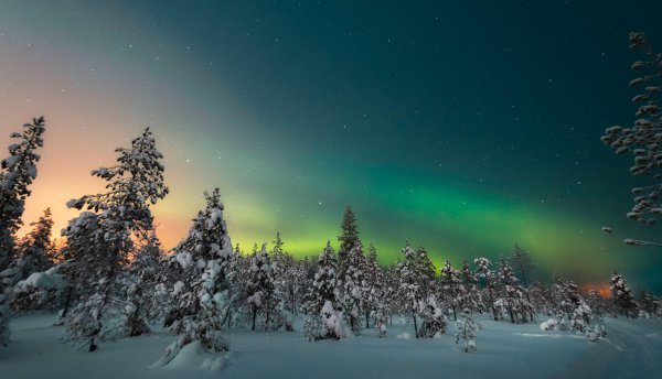 北极圈的纬度是多少