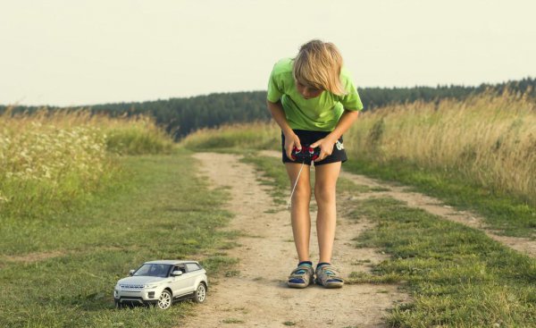 小男孩过生日送什么礼物合适