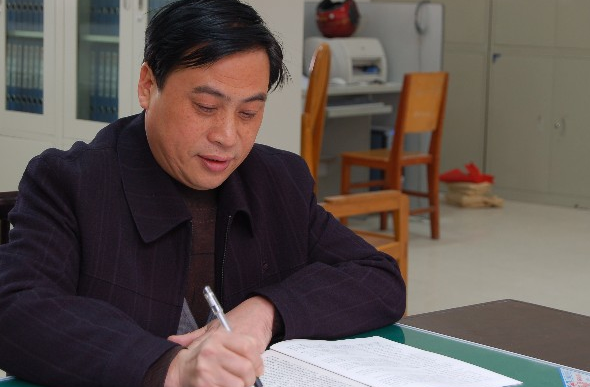 正高级教师一个月工资