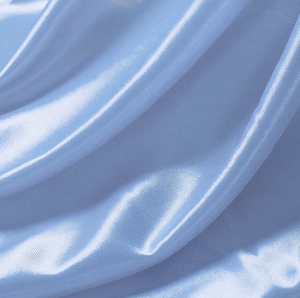 冰丝面料夏天穿热吗