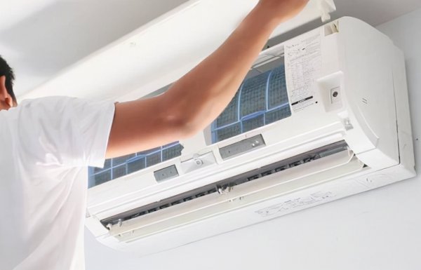 空调制热不出风是怎么回事