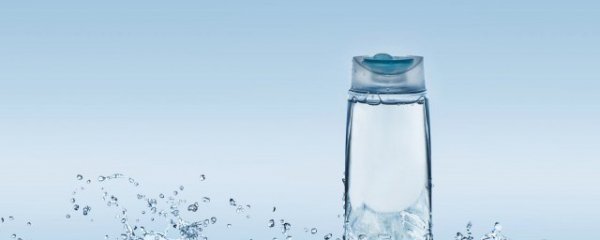 玻璃杯能放100度热水吗