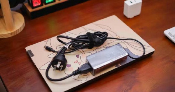 笔记本晚上关机要拔电源吗