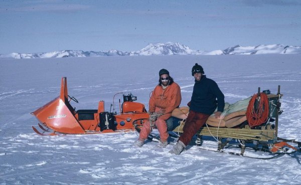 南极属于哪个国家领土吗