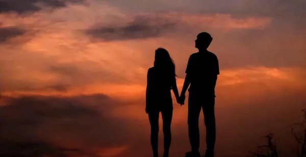 如何让别人喜欢自己心理学