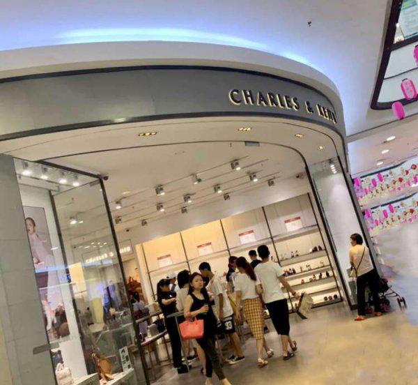 小ck是什么牌子的包包