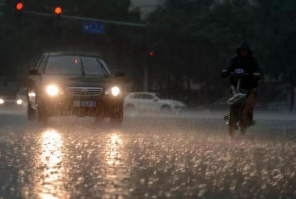 下雨天考科目二有影响吗