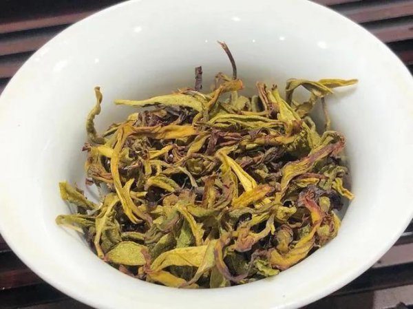 乌龙茶茶汤颜色分类描述