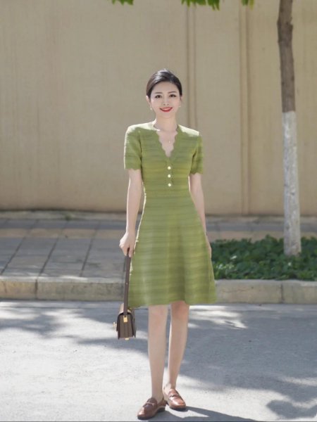 夏天面试女生穿什么衣服