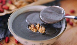 吃黑芝麻糊的好处 吃黑芝麻糊对人有啥好处