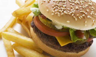 汉堡放了一夜还能吃吗 汉堡放了一夜还能不能吃