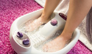 天天泡脚的好处与坏处 每天都泡脚的好处和坏处