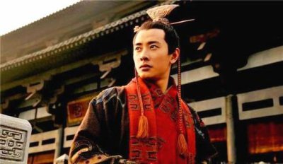 汉朝最后一个皇帝叫什么名字 最后一位西汉皇帝刘协的命运