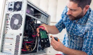 第三代计算机采用的主要电子器件为 简单介绍第三代计算机采用的主要电子器