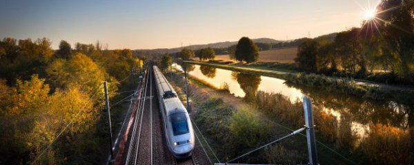 公交车能不能带上高铁