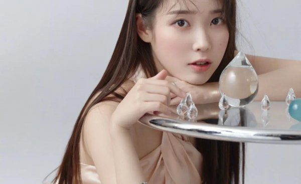 今年留流行的纯欲风是什么意思