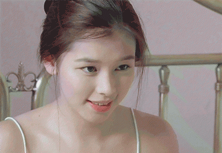 今年留流行的纯欲风是什么意思