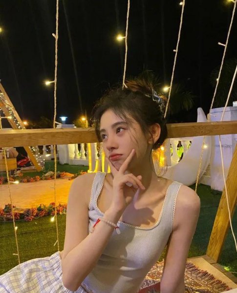 今年留流行的纯欲风是什么意思