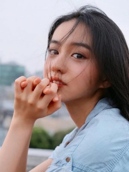 今年留流行的纯欲风是什么意思