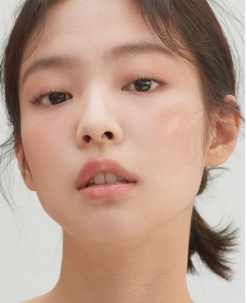 今年留流行的纯欲风是什么意思